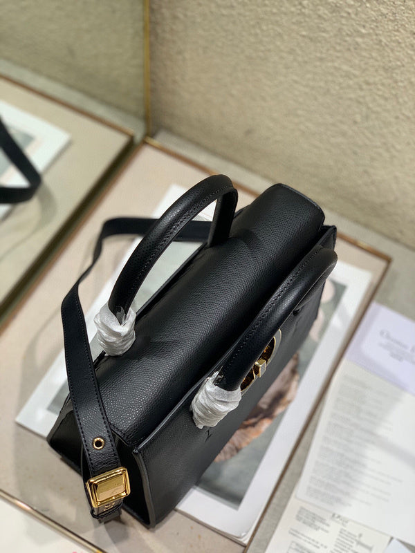 Ozarra - Dir Bags - 1872