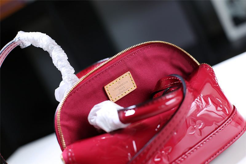 Ozarra Fashion Lu-Vi bags - 8305