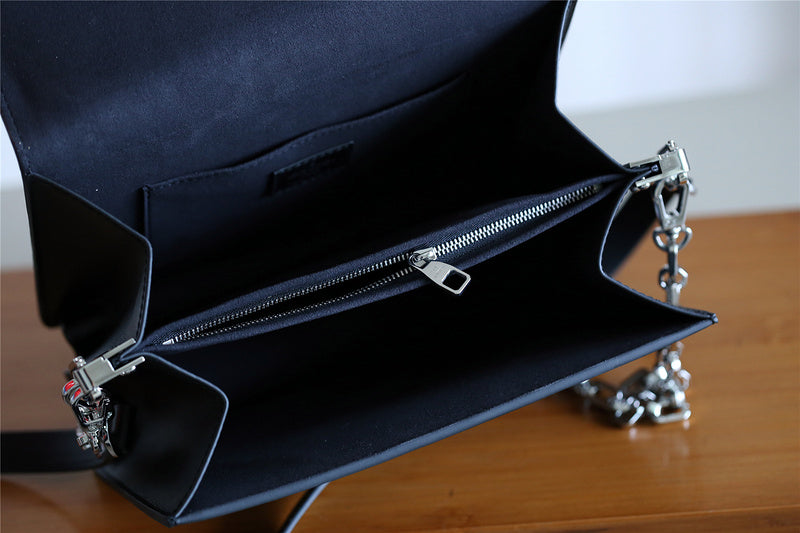 Ozarra Fashion Lu-Vi bags - 8143