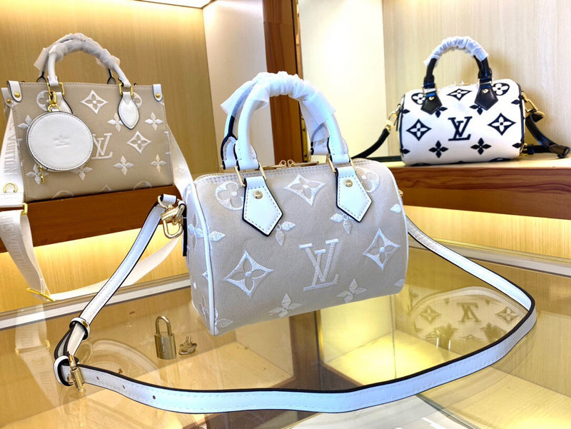 Ozarra - GUKI Women Bags - 1373