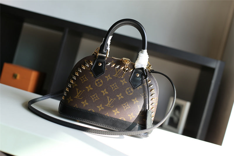 Ozarra Fashion Lu-Vi bags - 8265