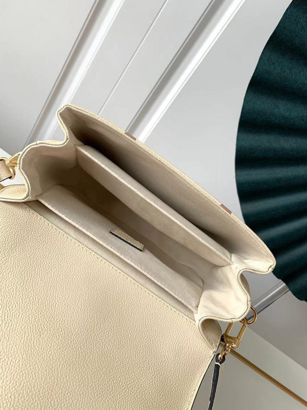 Fashion Lu-Vi bags - 3375