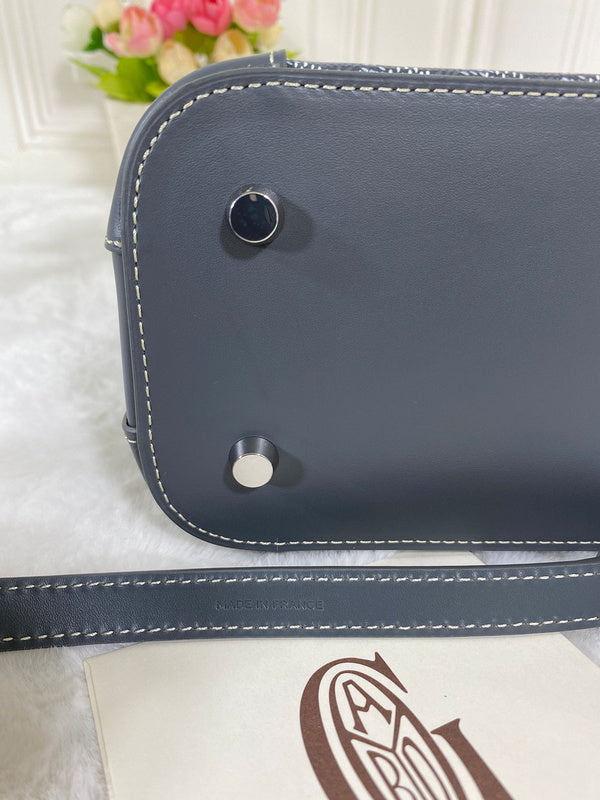 Ozarra - GOD Bags - 133