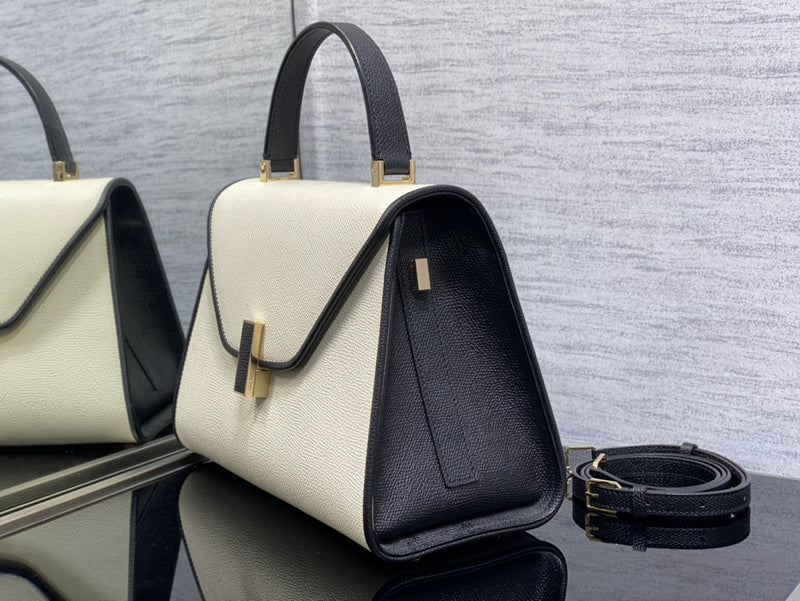 Ozarra - HMS Bags - 020