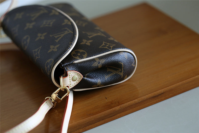 Ozarra Fashion Lu-Vi bags - 9056