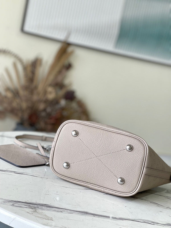 Fashion Lu-Vi bags - 4336