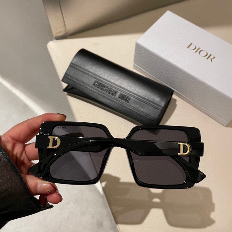OZ - Dir Sunglasses - 040