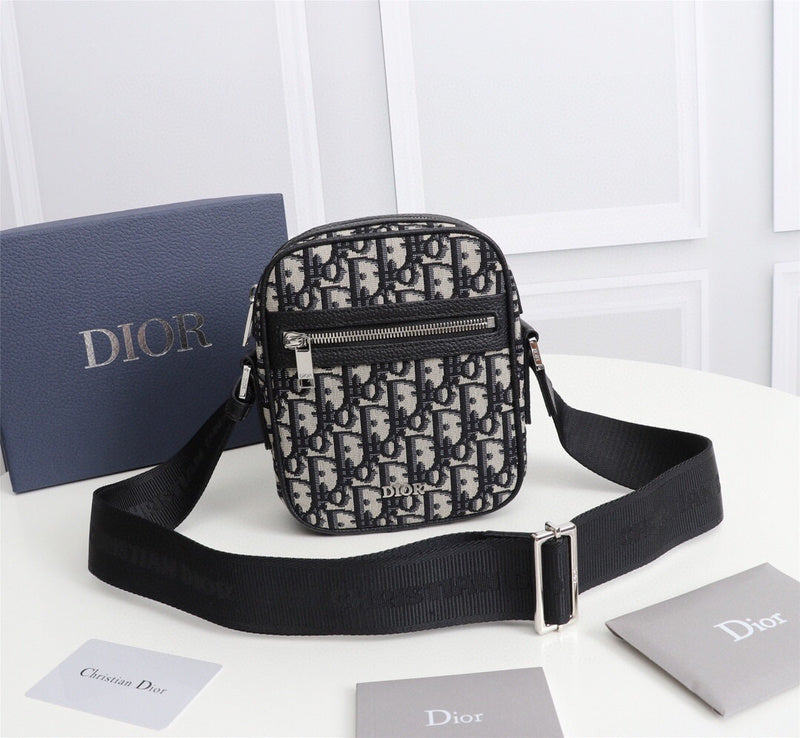 Ozarra - Dir Bags - 1522