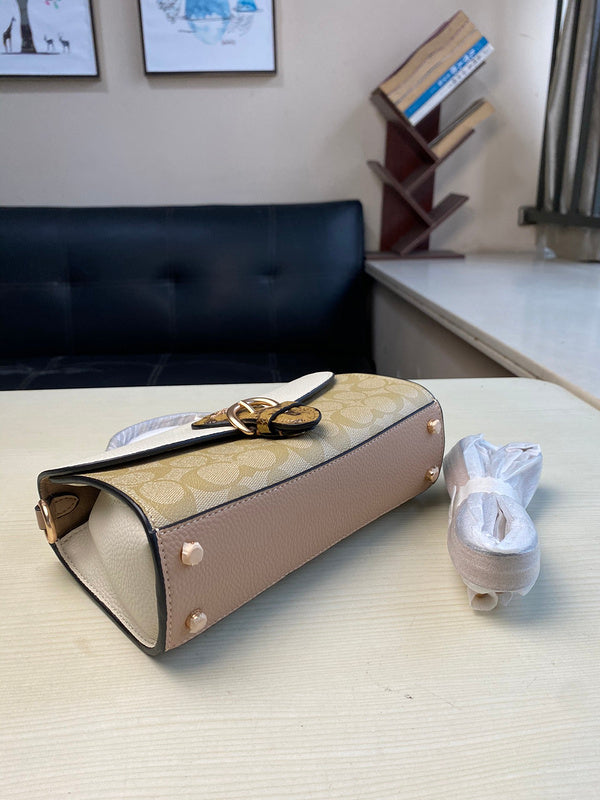 Ozarra - CAH Bags - 712