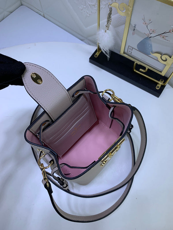Ozarra - GUKI Women Bags - 2078