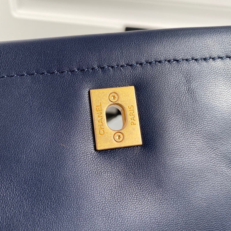 Ozarra - CHL Bags - 7496