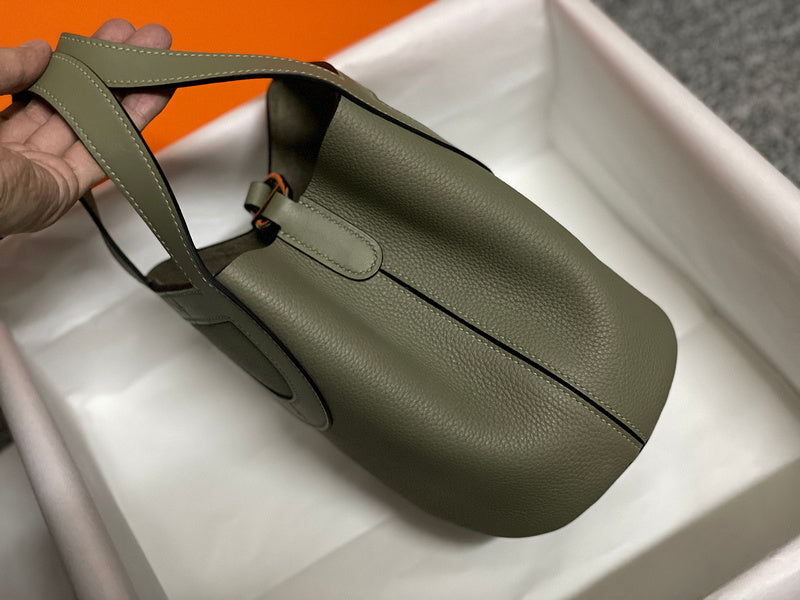 Ozarra - HMS Bags - 1018