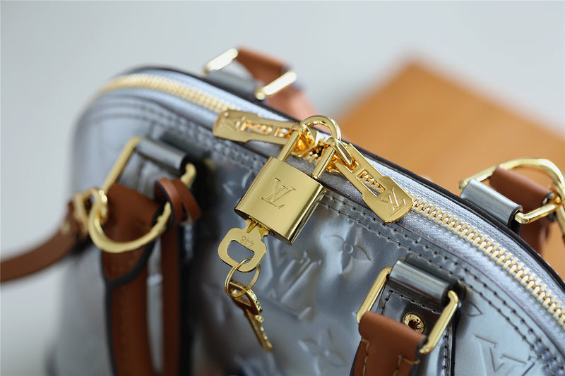Ozarra Fashion Lu-Vi bags - 8273
