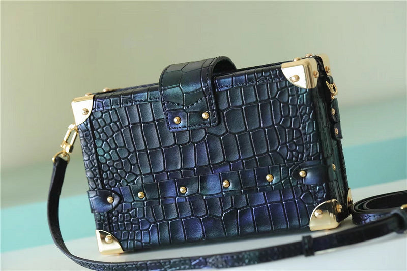 Ozarra - LUV Bags - 157