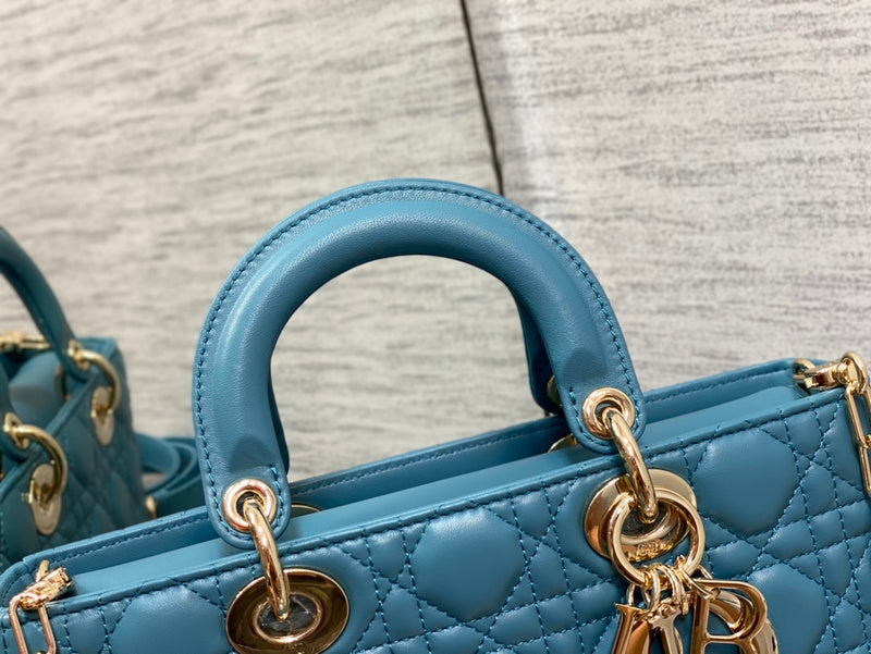 OZ - Dir Bags - 772