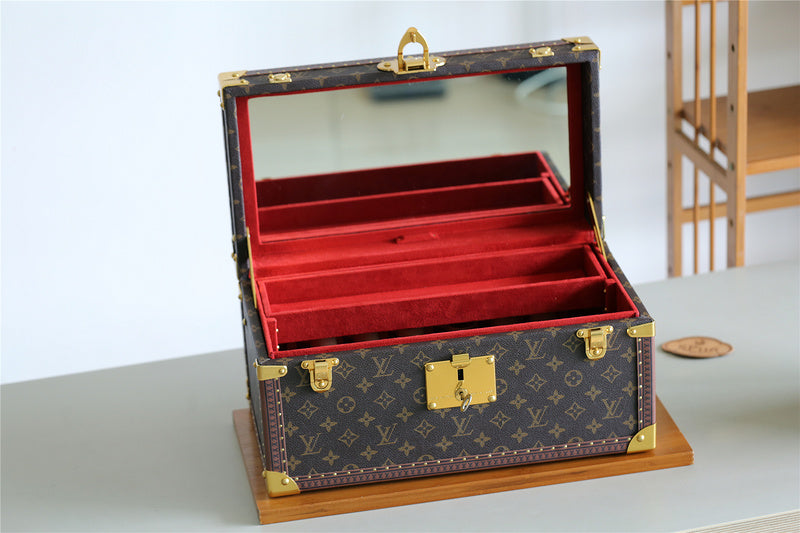 Ozarra Fashion Lu-Vi bags - 9521