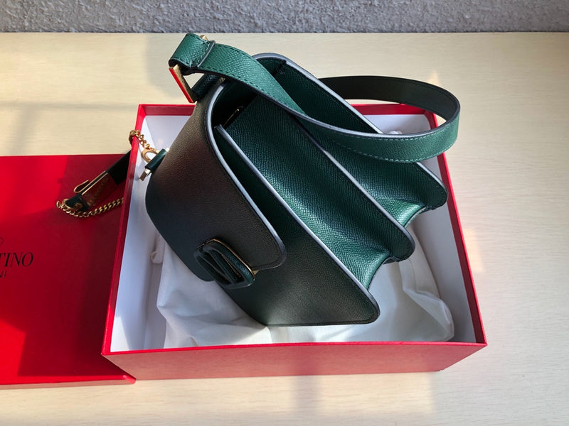 OZ - VEL Bags - 1099