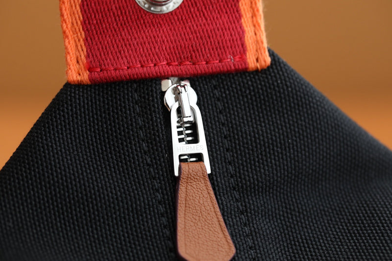 Ozarra - HMS Bags - 993