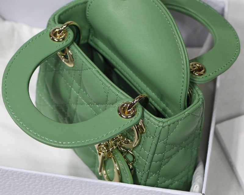 OZ - Dir Bags - 790