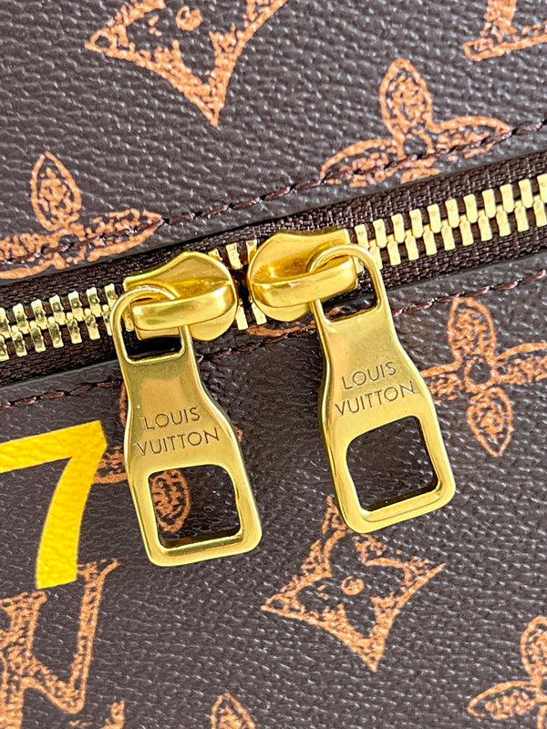 Fashion Lu-Vi bags - 2600