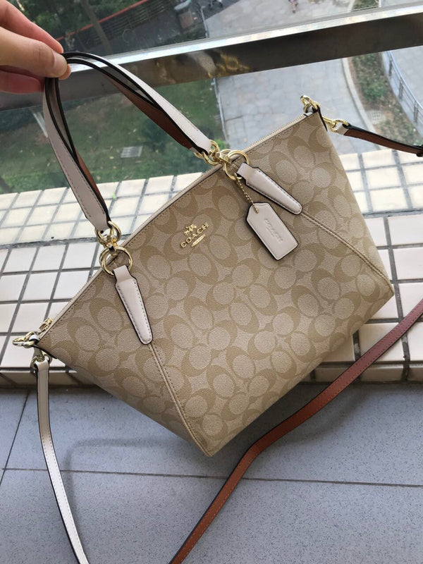 Ozarra - CAH Bags - 641