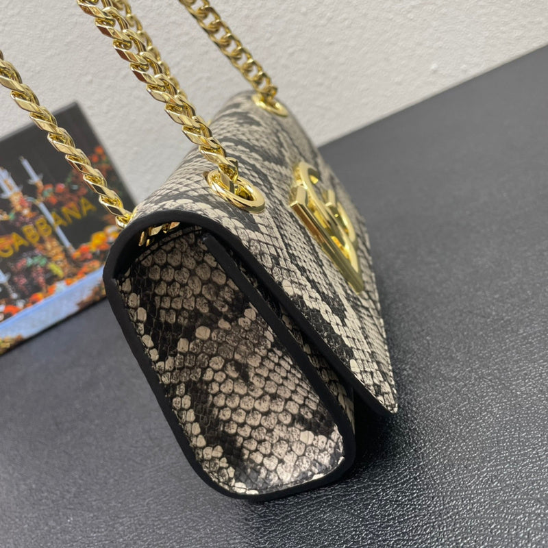 Ozarra - DG Bags - 180