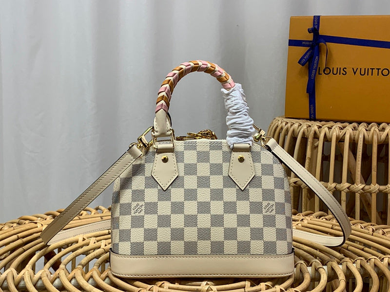 Fashion Lu-Vi bags - 3360