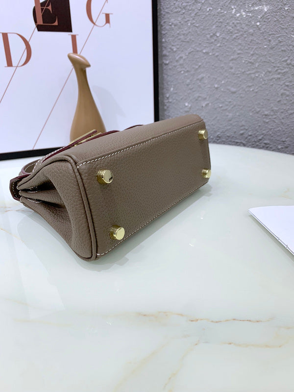 Ozarra - HMS Bags - 549