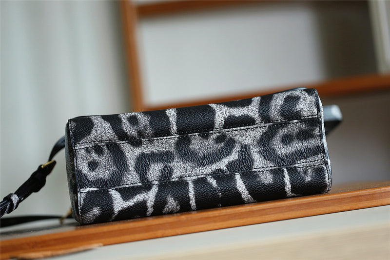 Ozarra Fashion Lu-Vi bags - 8506