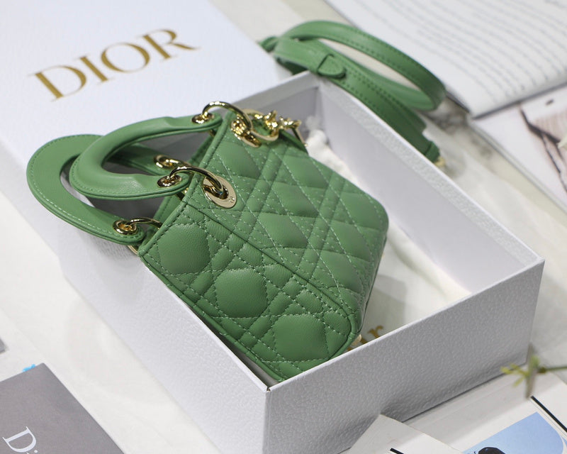 OZ - Dir Bags - 790