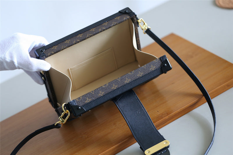 Ozarra Fashion Lu-Vi bags - 8221