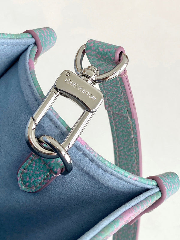 Fashion Lu-Vi bags - 3374