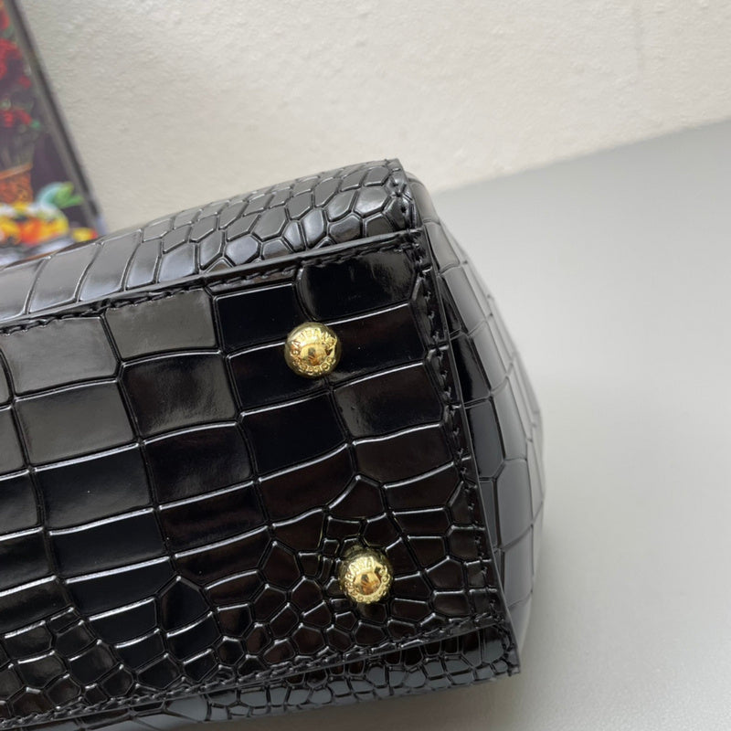 Ozarra - DG Bags - 105