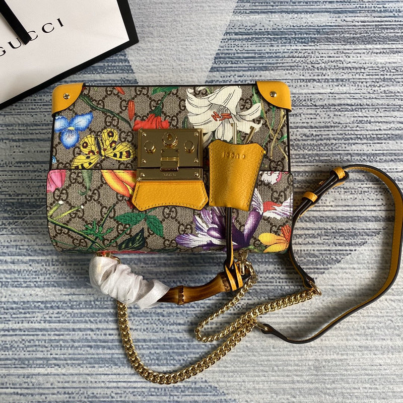 Ozarra - GUKI Bags - 1962
