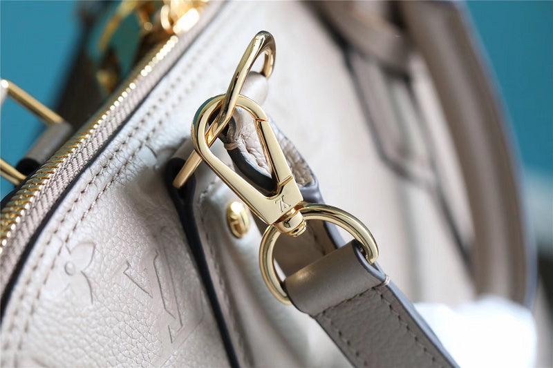Ozarra Fashion Lu-Vi bags - 8295