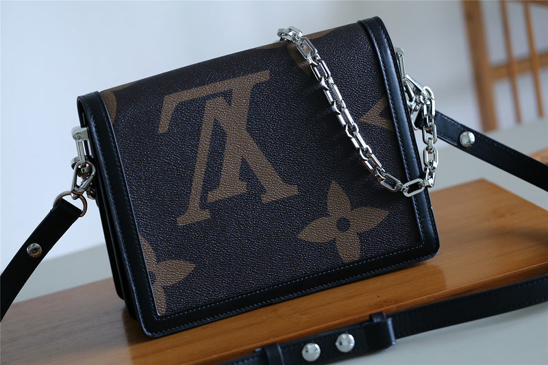 Ozarra Fashion Lu-Vi bags - 8143