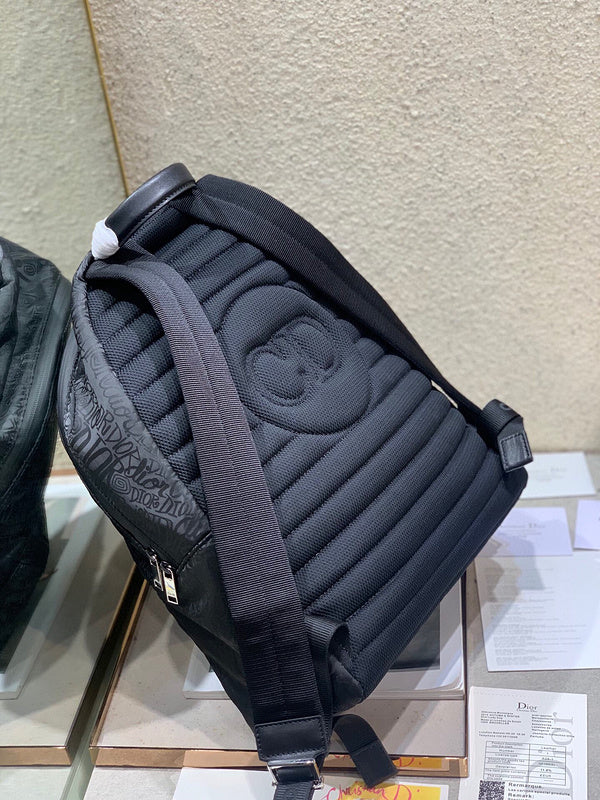 Ozarra - Dir Bags - 1911