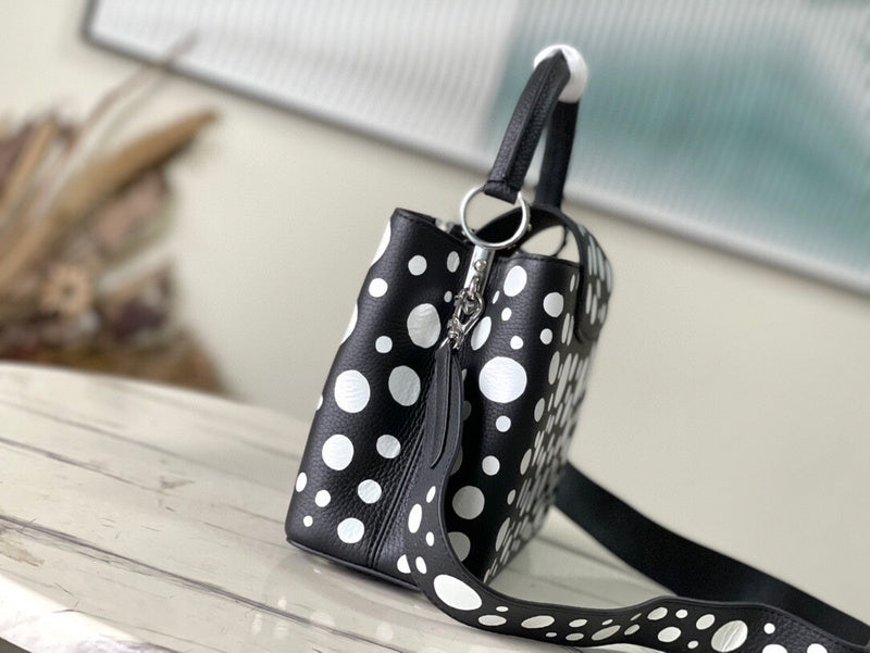 Fashion Lu-Vi bags - 4000