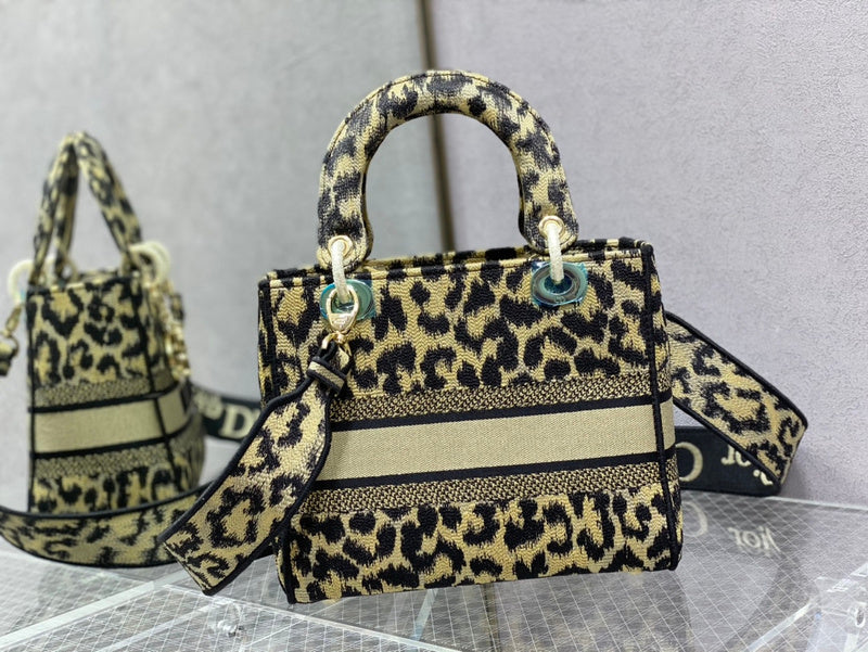 OZ - Dir Bags - 1086