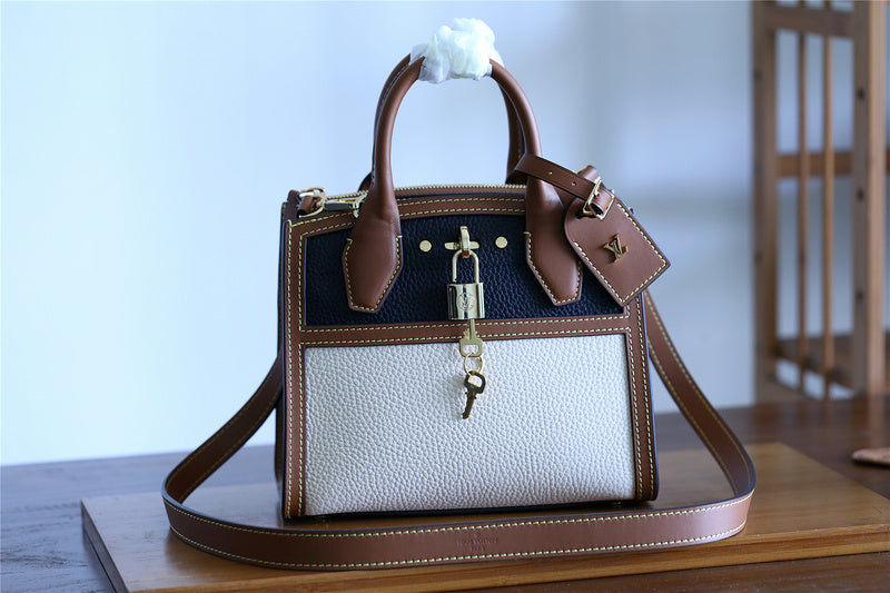 Ozarra Fashion Lu-Vi bags - 8039