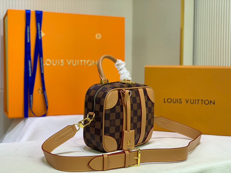 Ozarra - GUKI Women Bags - 2064