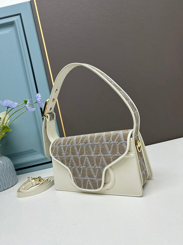 OZ - VEL Bags - 155