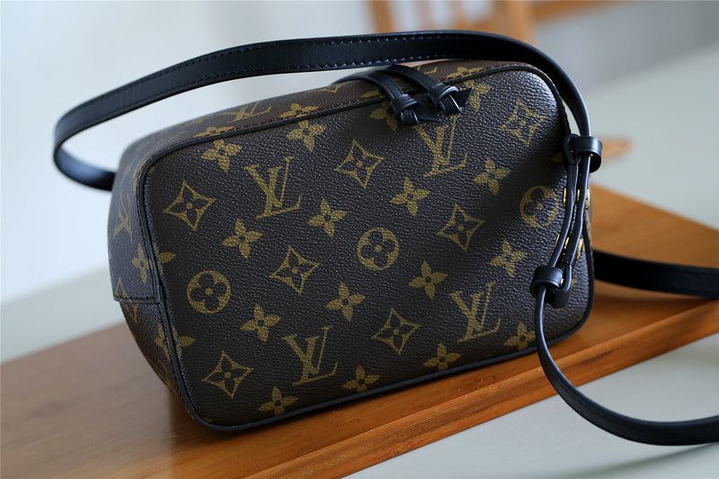 Ozarra Fashion Lu-Vi bags - 8580