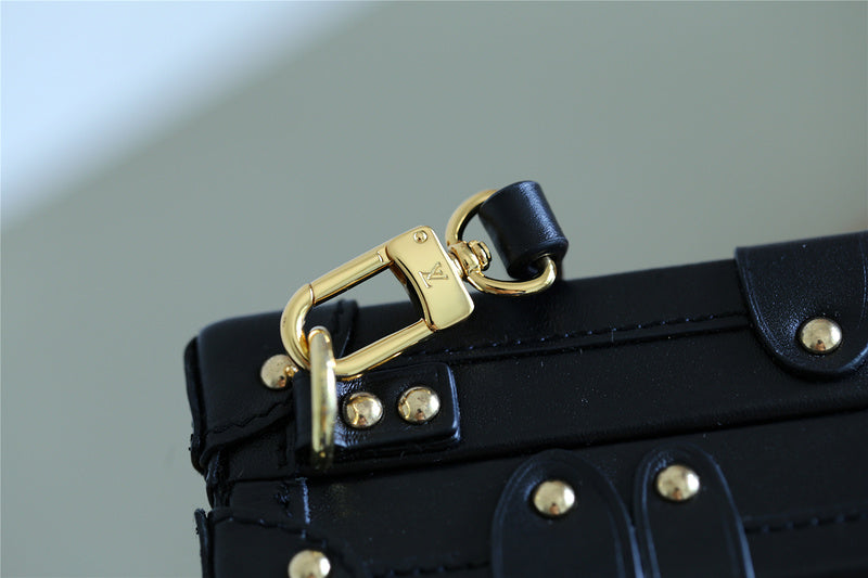 Ozarra Fashion Lu-Vi bags - 8235