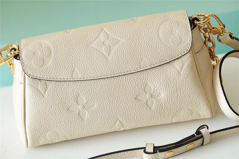 Ozarra - LUV Bags - 170
