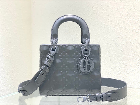 OZ - Dir Bags - 919