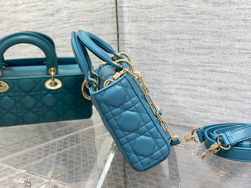 OZ - Dir Bags - 772