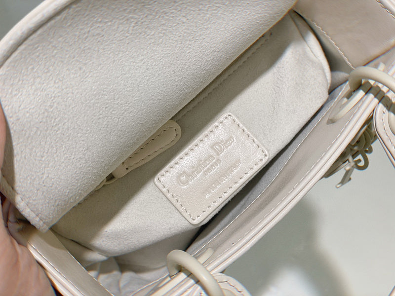 OZ - Dir Bags - 920