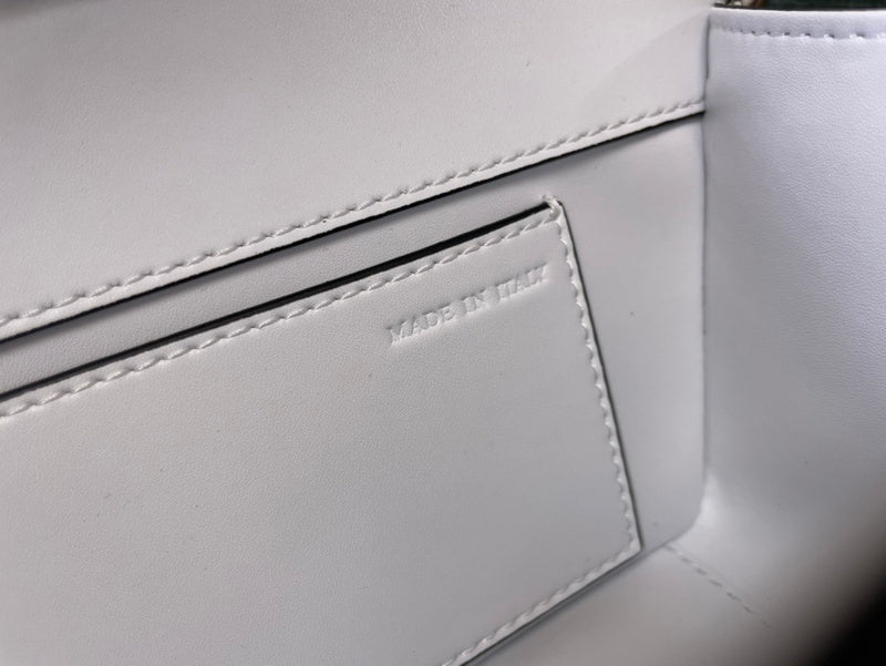 OZ - VEL Bags - 137