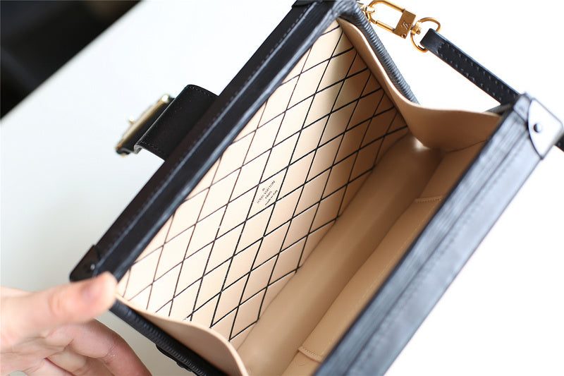Ozarra Fashion Lu-Vi bags - 8237